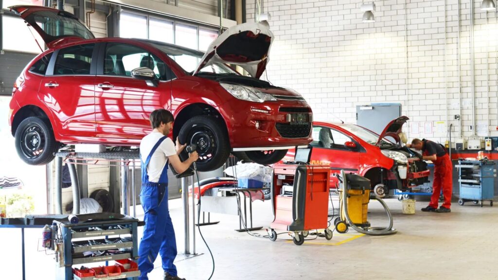 How to Choose the Best Garage for Your Car Maintenance Needs